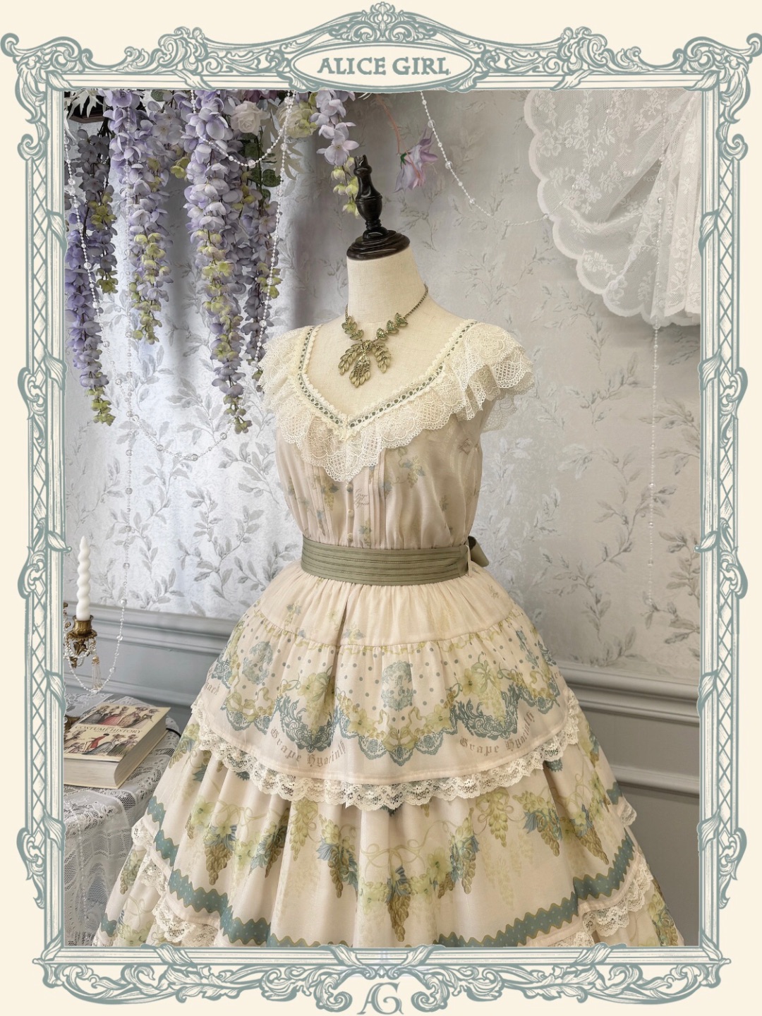 之前没有买到铃兰，现在葡萄风信子也出来了，好喜欢这种设计的小裙子啊！！
