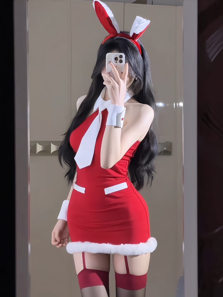 美女都是踩在刀刃上的