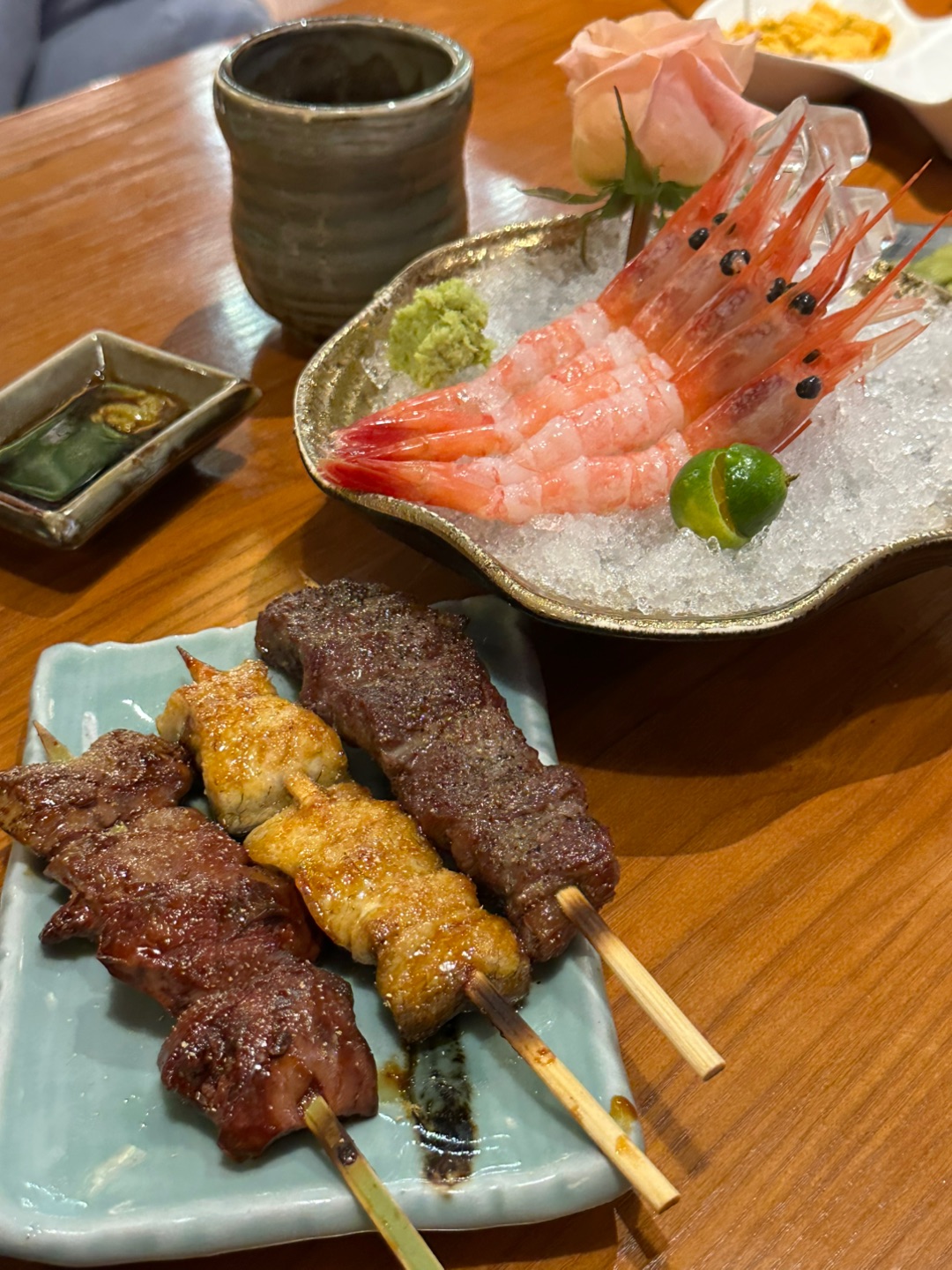 一家做日料的……居然把烧鸟做得这么好吃😍