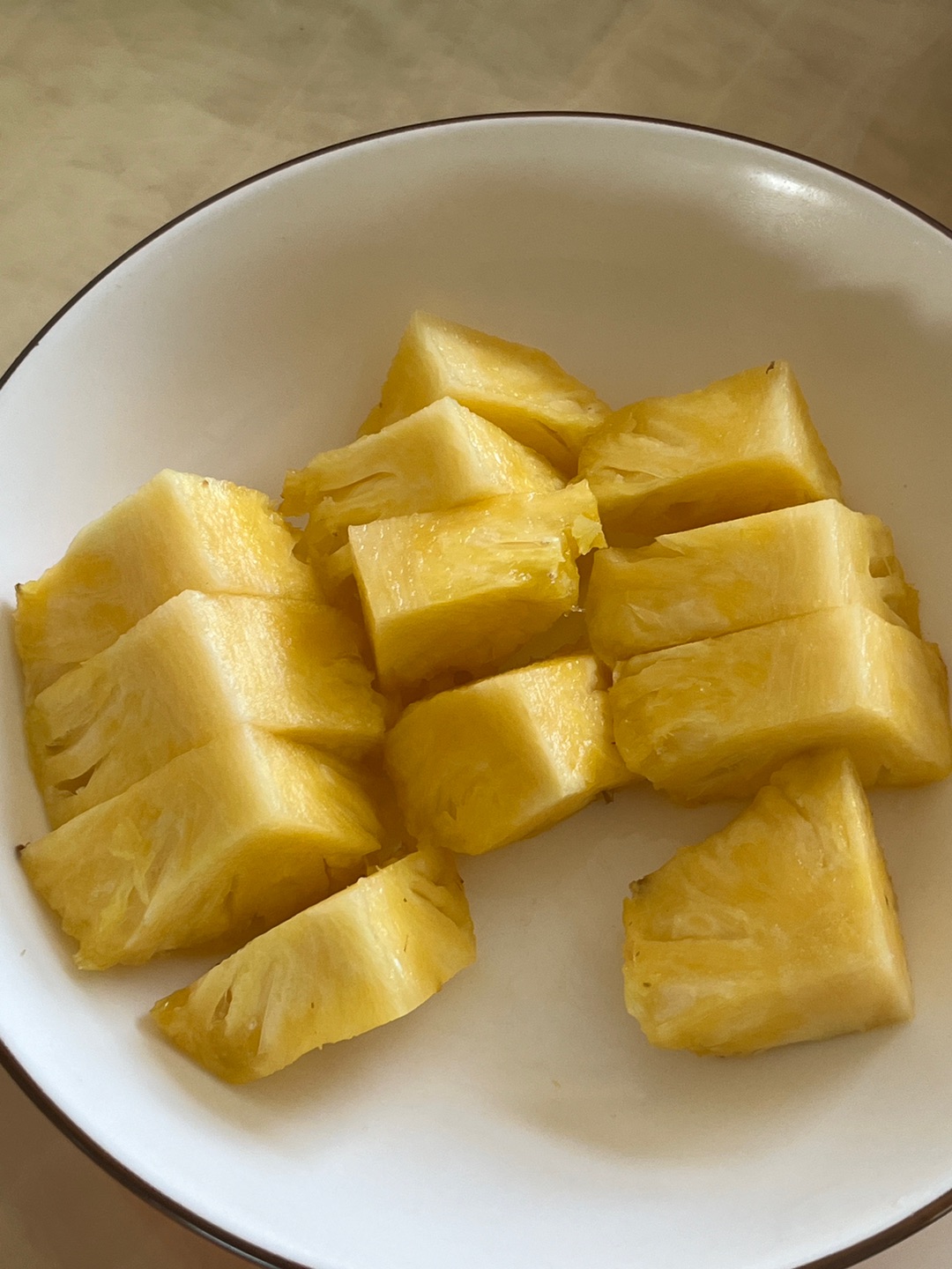到了吃凤梨🍍的季节啦