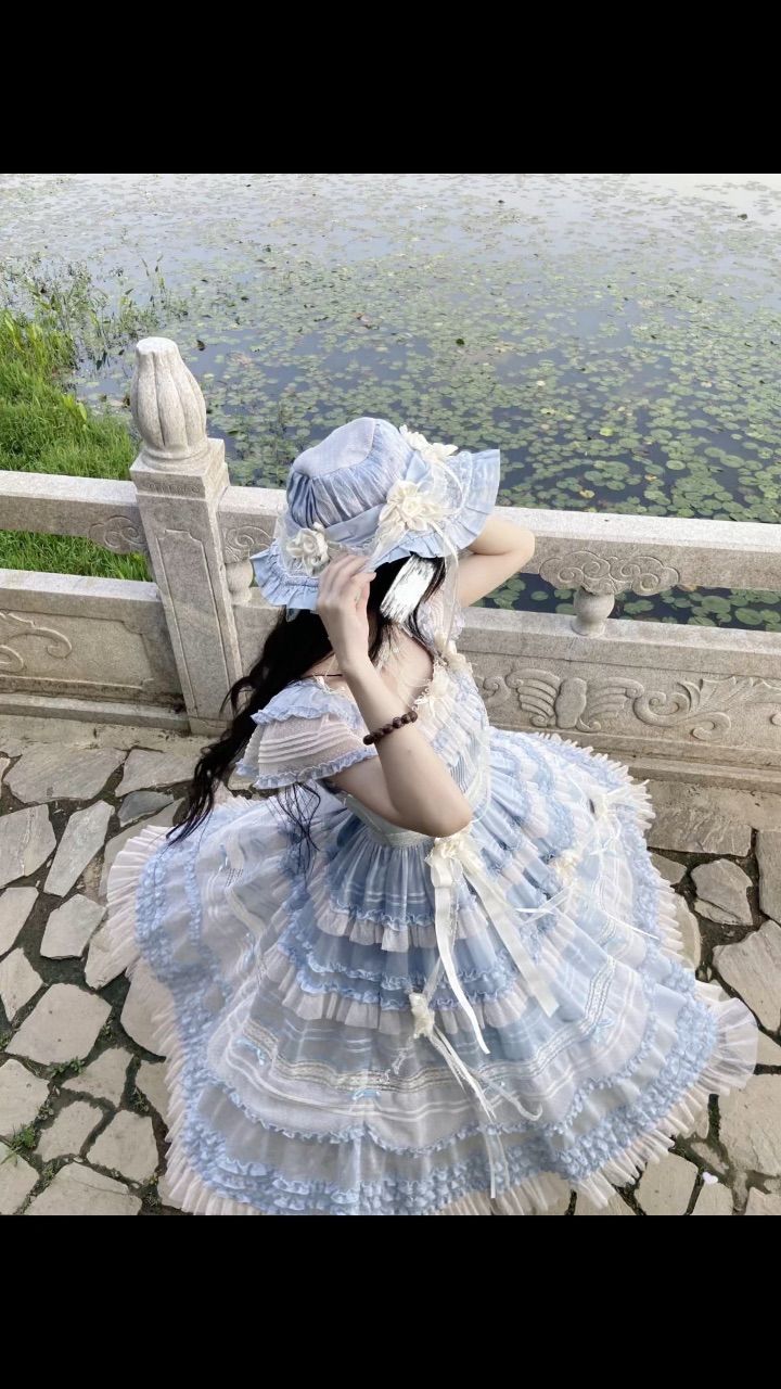 明媚的初夏，就应该穿美丽的新衣裳！