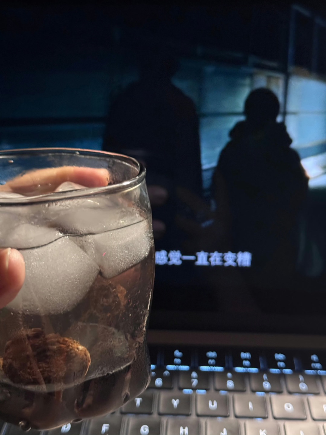 今日特调❤️话梅➕伏特加➕椰子水 🥥