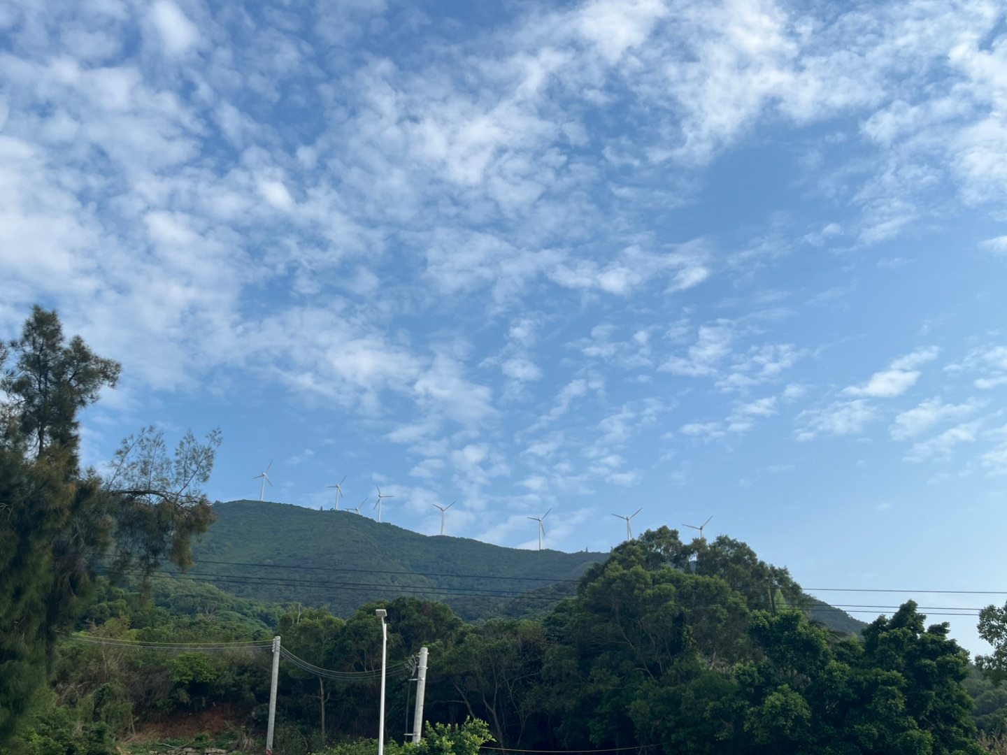 云层厚的地方