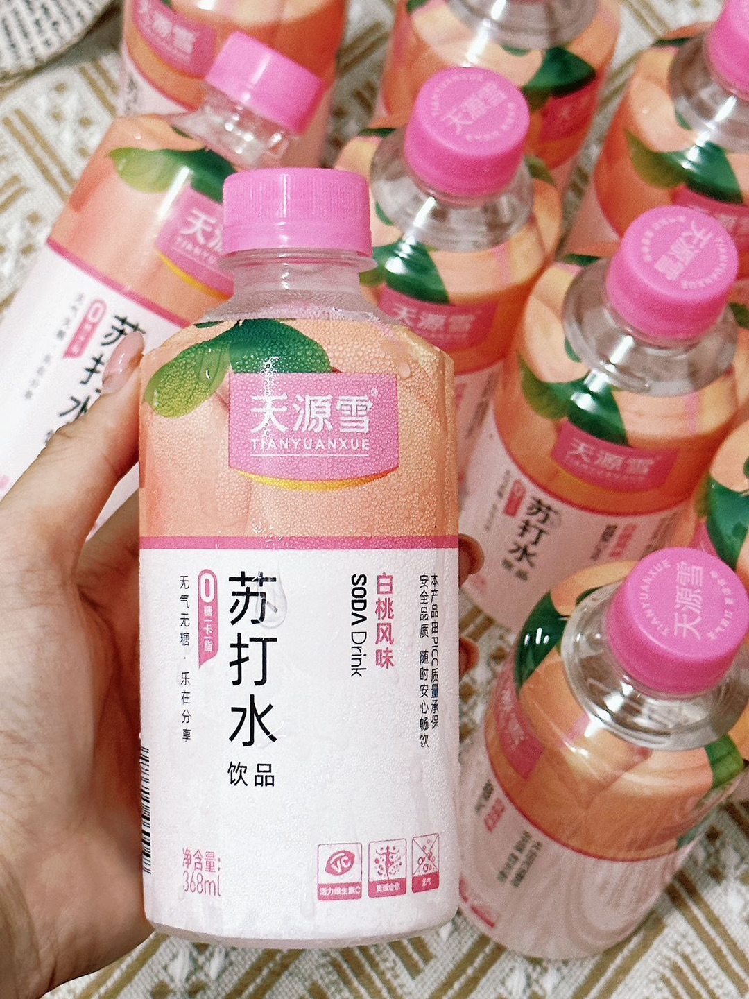 夏天的快乐水，是这瓶白桃苏打给的～🥤