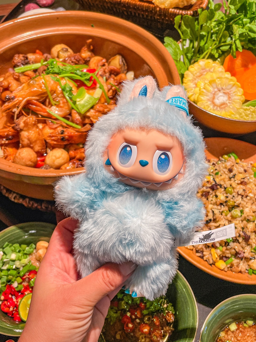 真的没有什么可炫耀的！！吃饭居然送labubu🥲