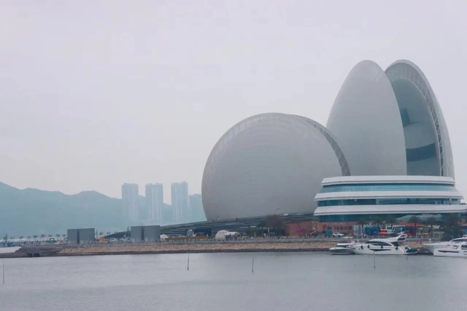 珠海日月贝