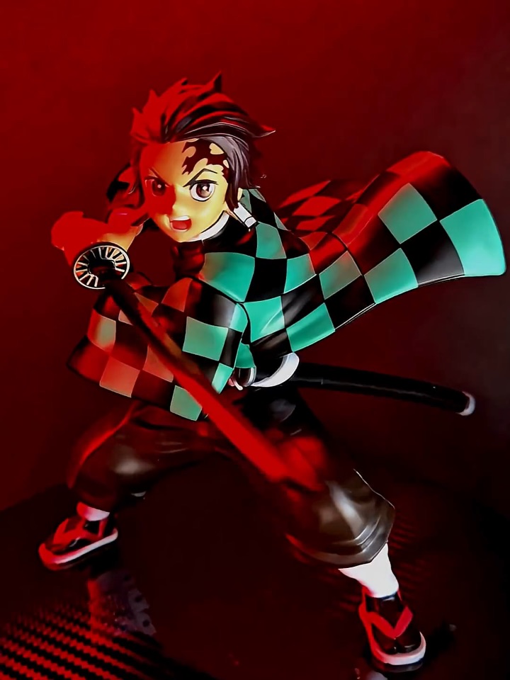 BANDAI 鬼灭之刃 鬼杀队剑士 灶门炭治郎