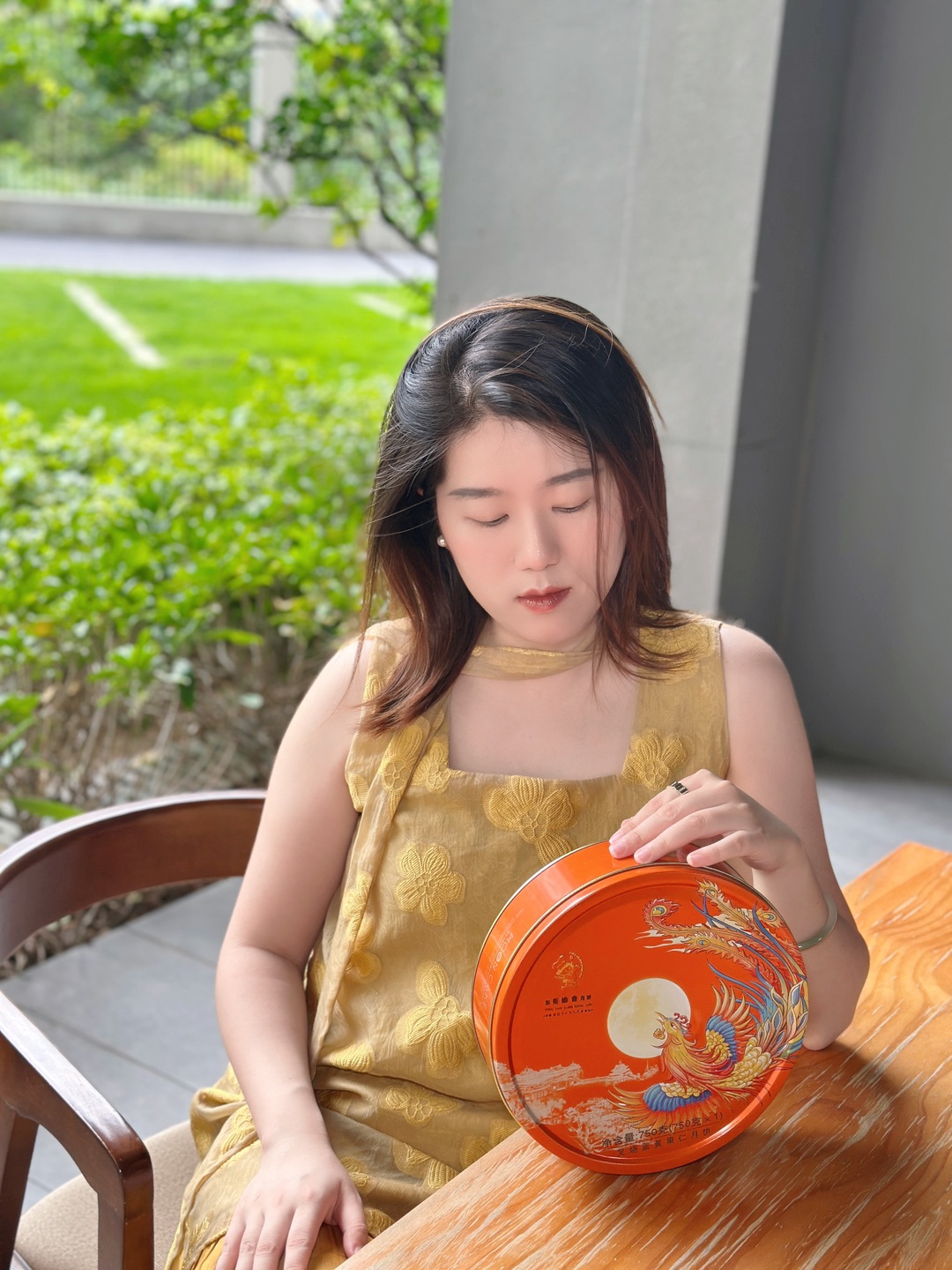 东莞36年老字号！比脸还大的月饼你见过吗？