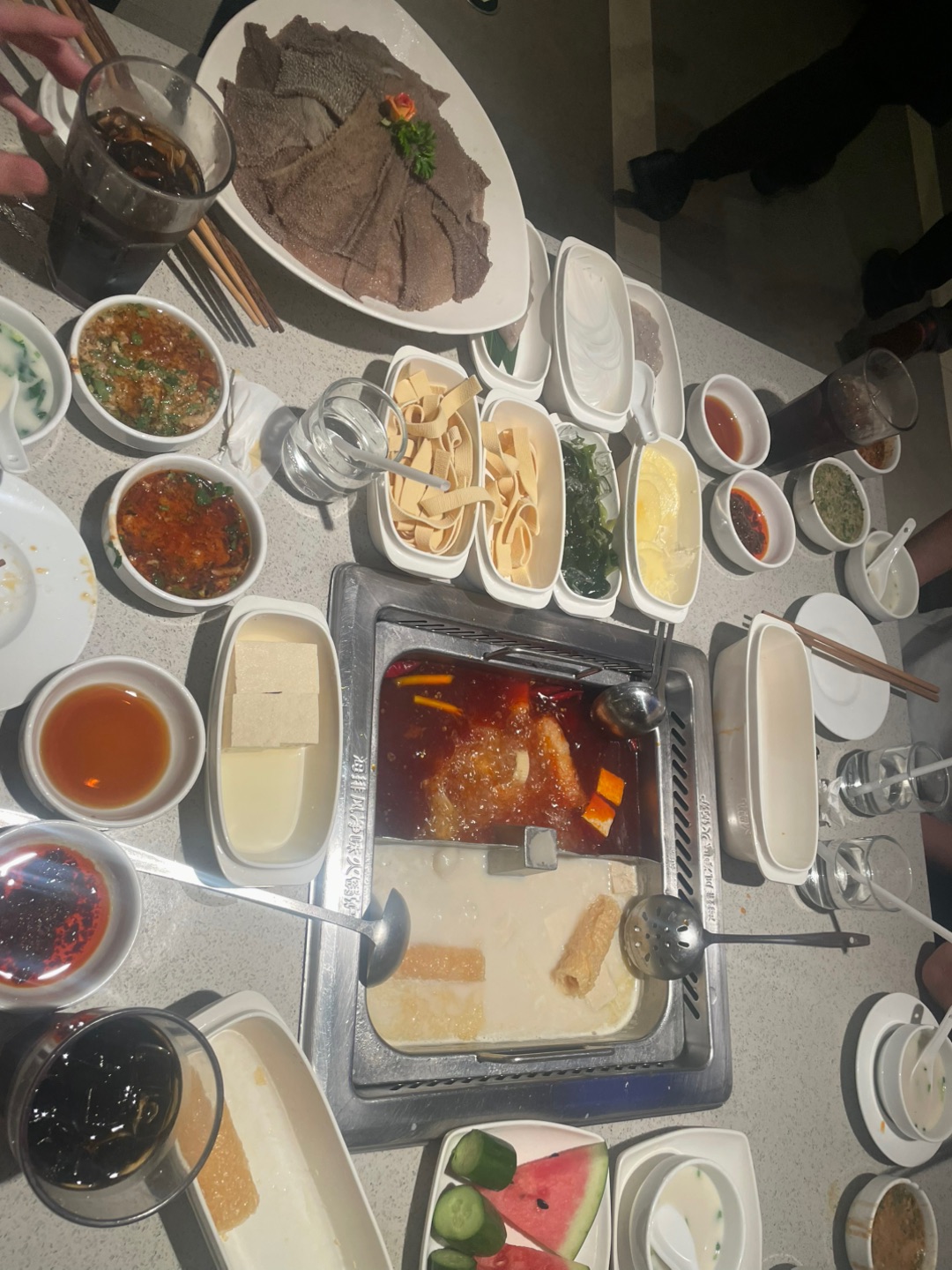 海底捞这么吃