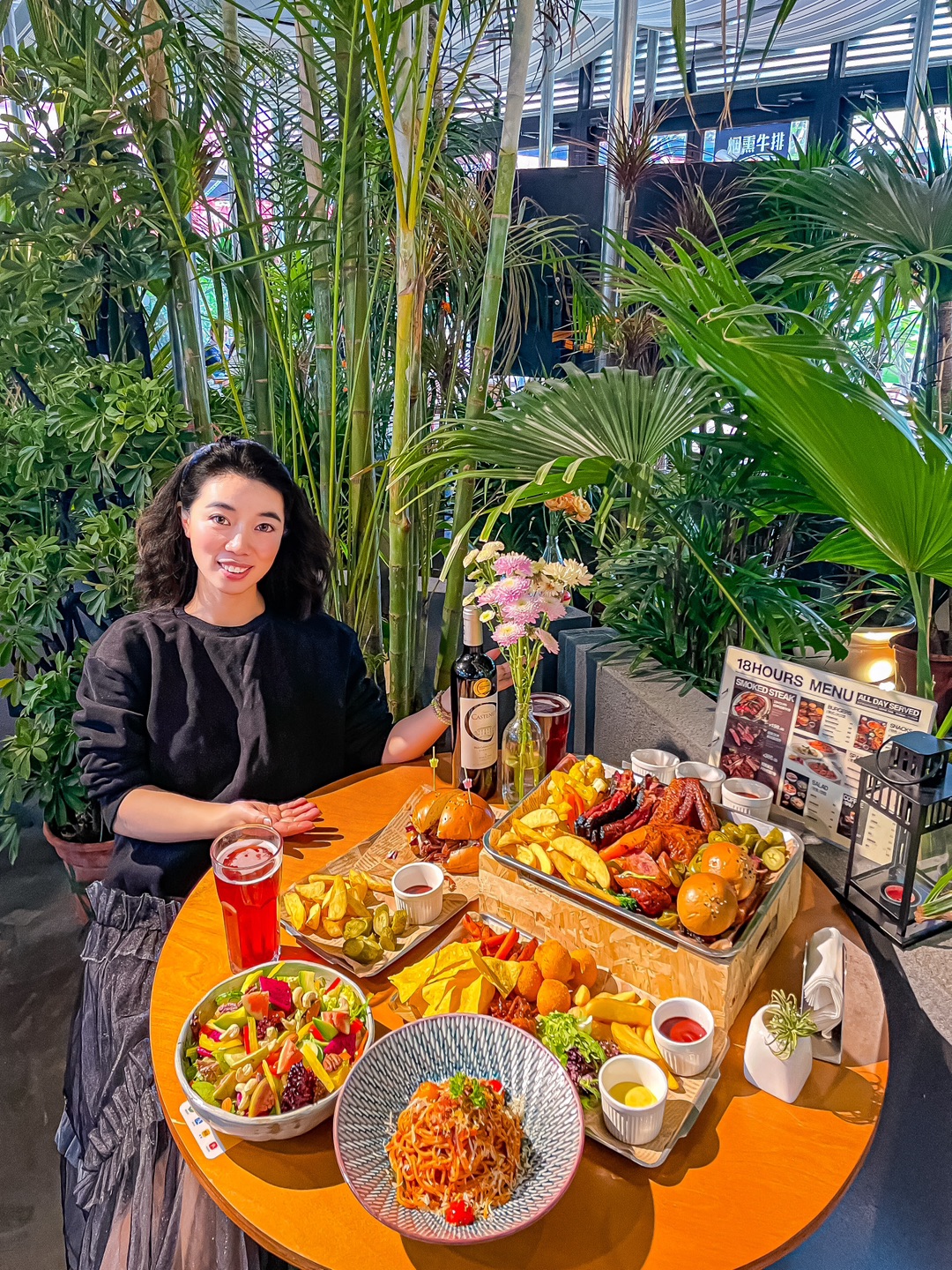 🍂偶遇八大处绝美秋景！阳光房里吃“漂亮饭”！！