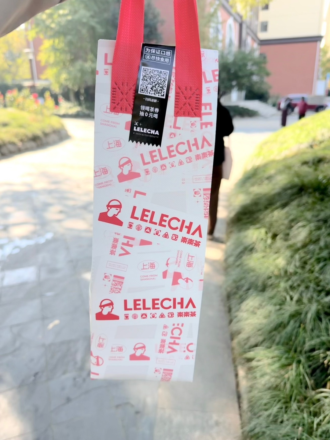 一周点2次的快乐！巧克力🍫脑袋闭眼冲～ 🤩