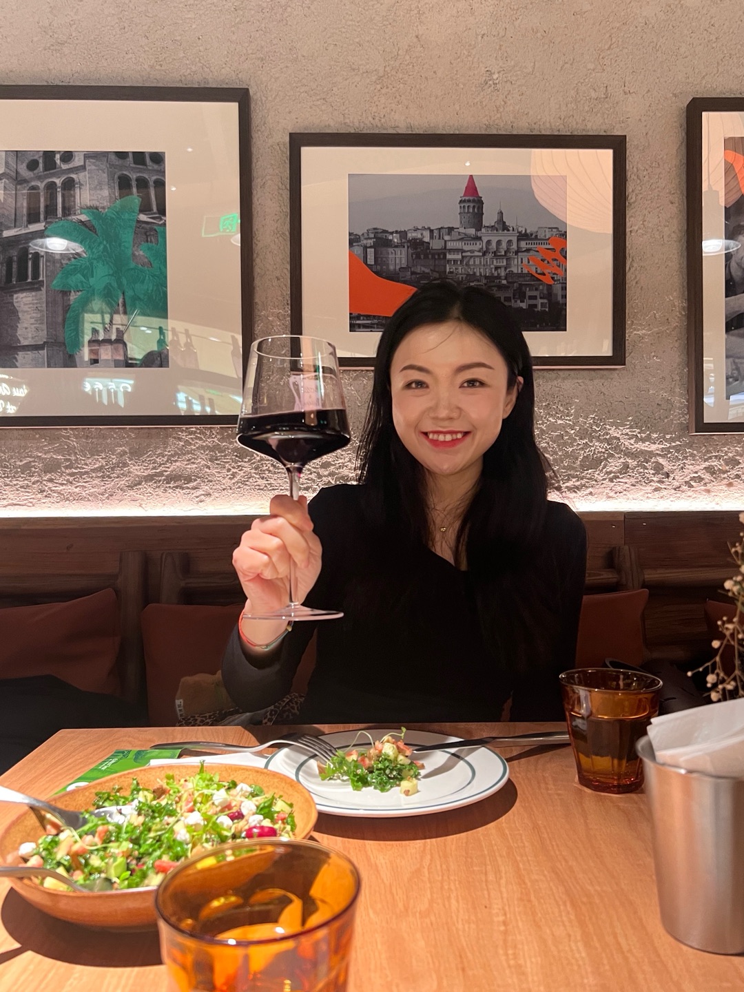 探店分享｜工作日也要排队的网红餐厅