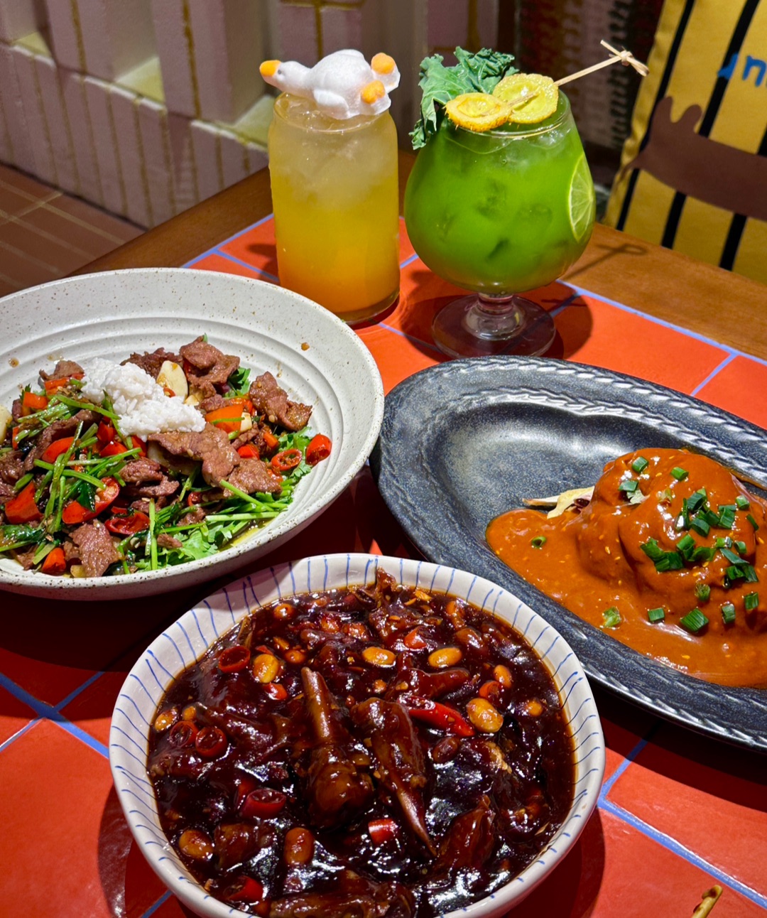 川沙挖到宝！家庭小馆把我香到舔盘🍚