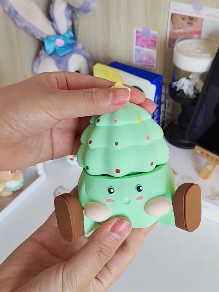 圣诞氛围杀疯🎊圣诞树香薰蜡烛也太会了