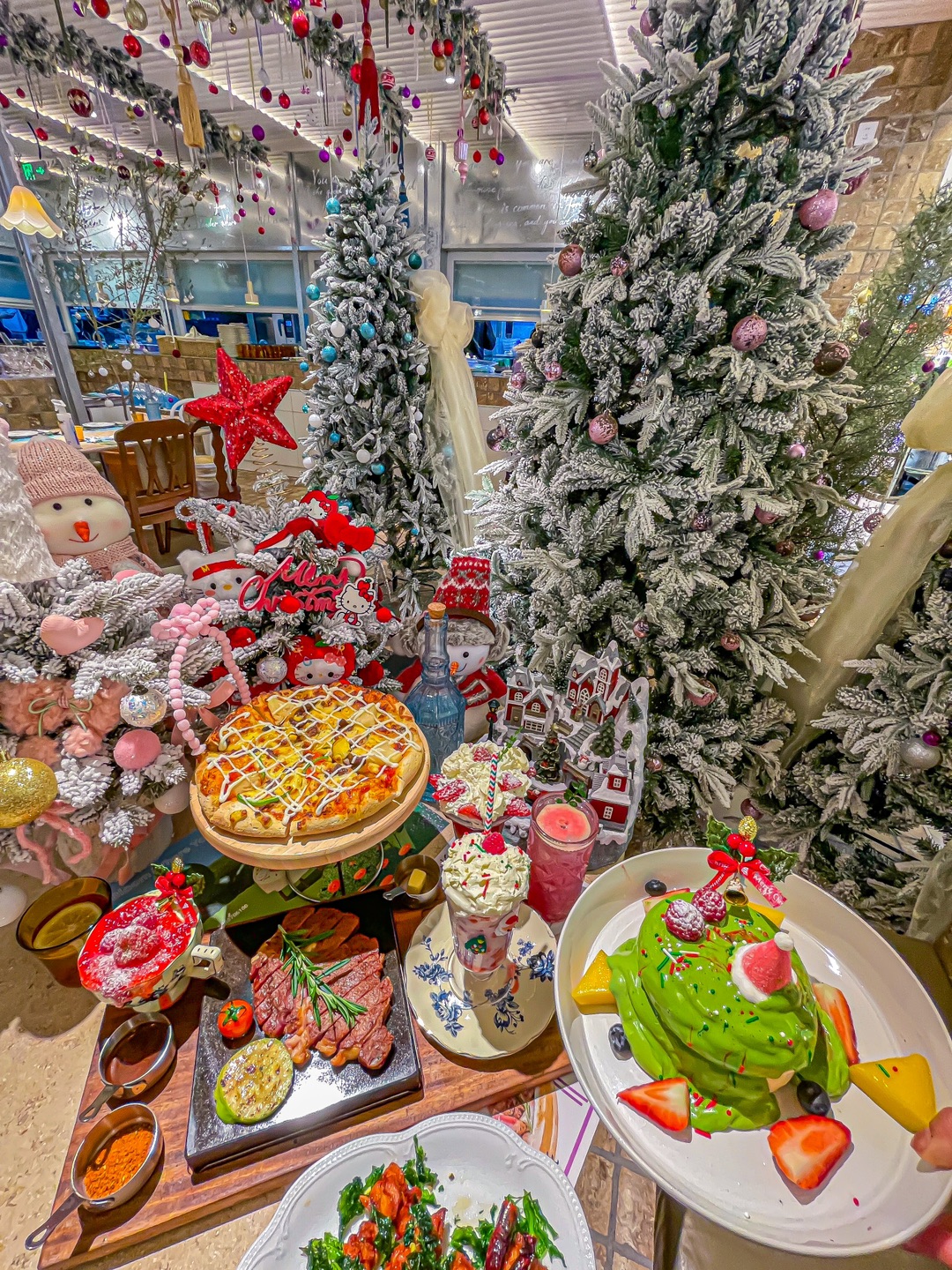 公主请吃helloKitty漂亮饭！太可爱了就在王府井！