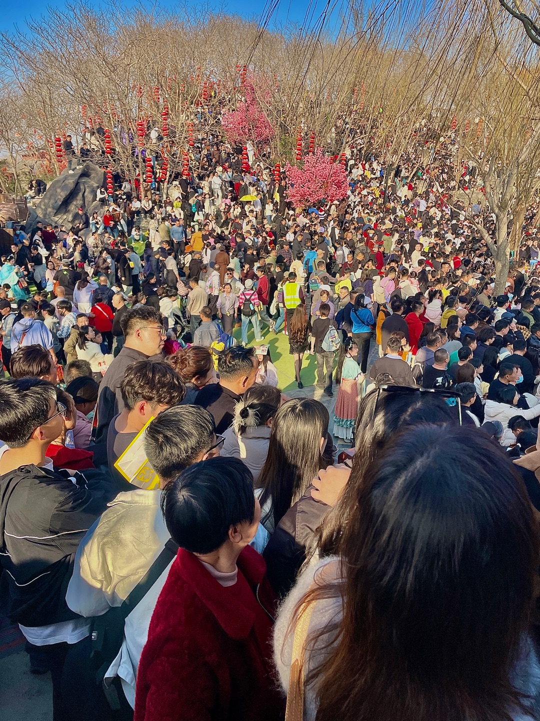 清明上河图还是画得保守了😂哈哈哈🤣已回