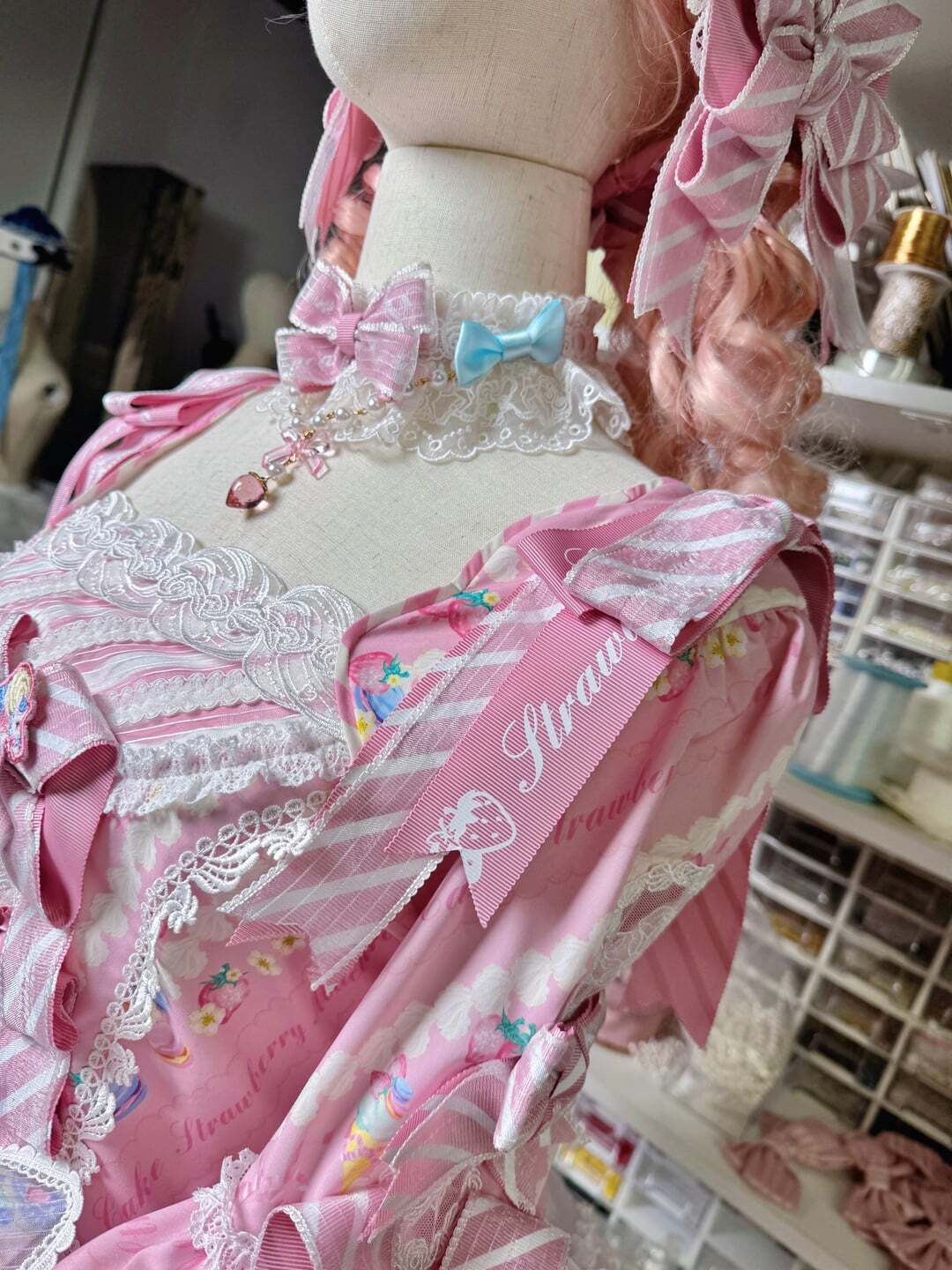 粉色是永不褪色的张扬，我将选择粉色！粉色的古早味浓浓的