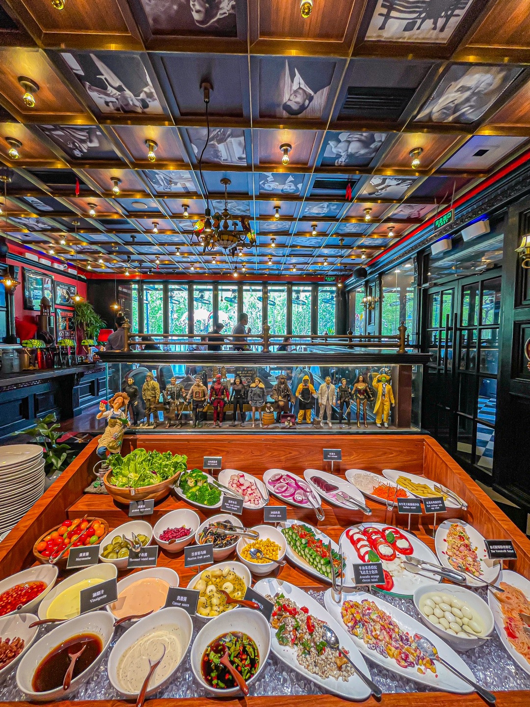 进了这家店，我才知道北京白领之间的差异巨大