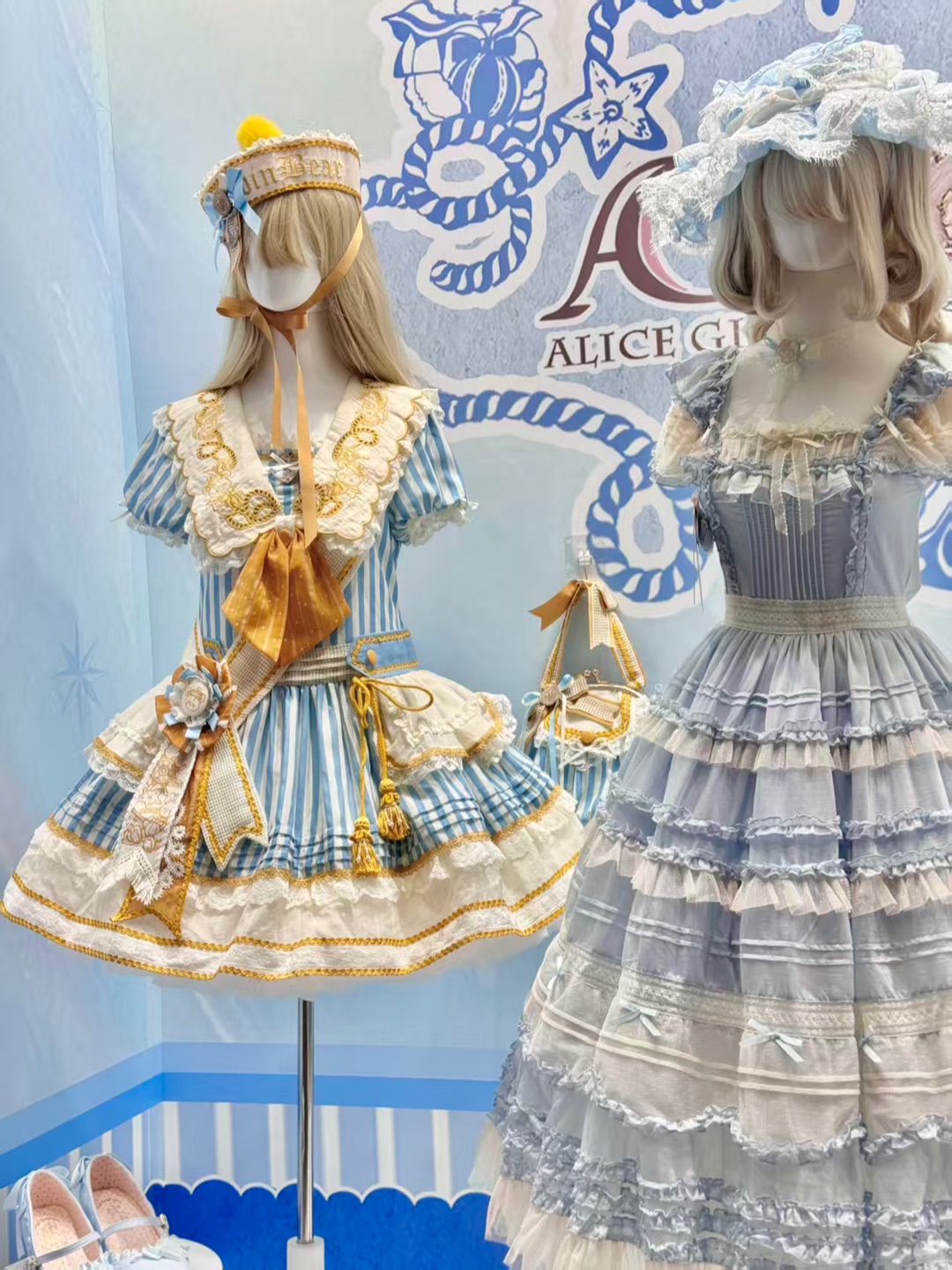今天逛Alicegirl 真的被这个水手元素给美到了，真的现场拍图拍不出那个感觉呀，好萌！