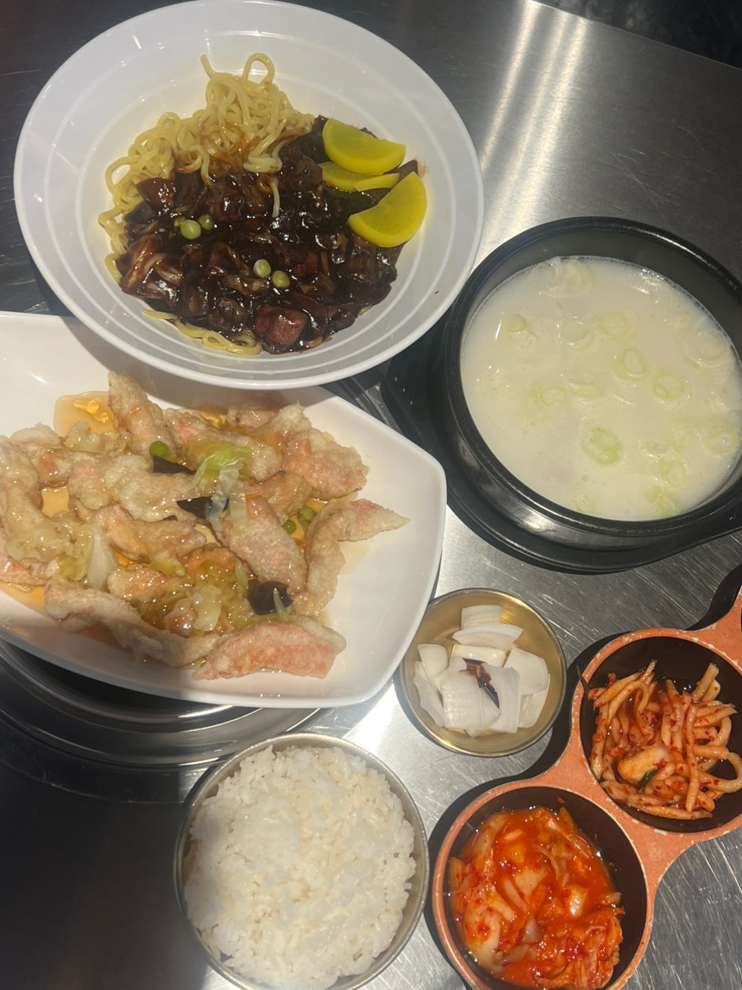 韩剧美食现场｜金汤郎.延吉牛肉汤饭