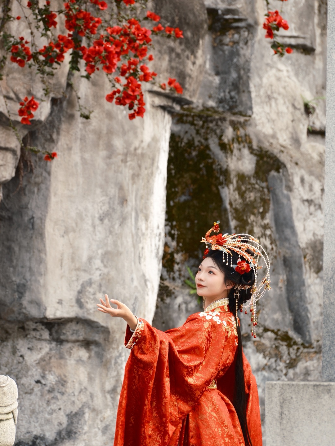 凤冠霞帔｜不愧是老祖宗严选 第一次感受到 明制汉服的贵气