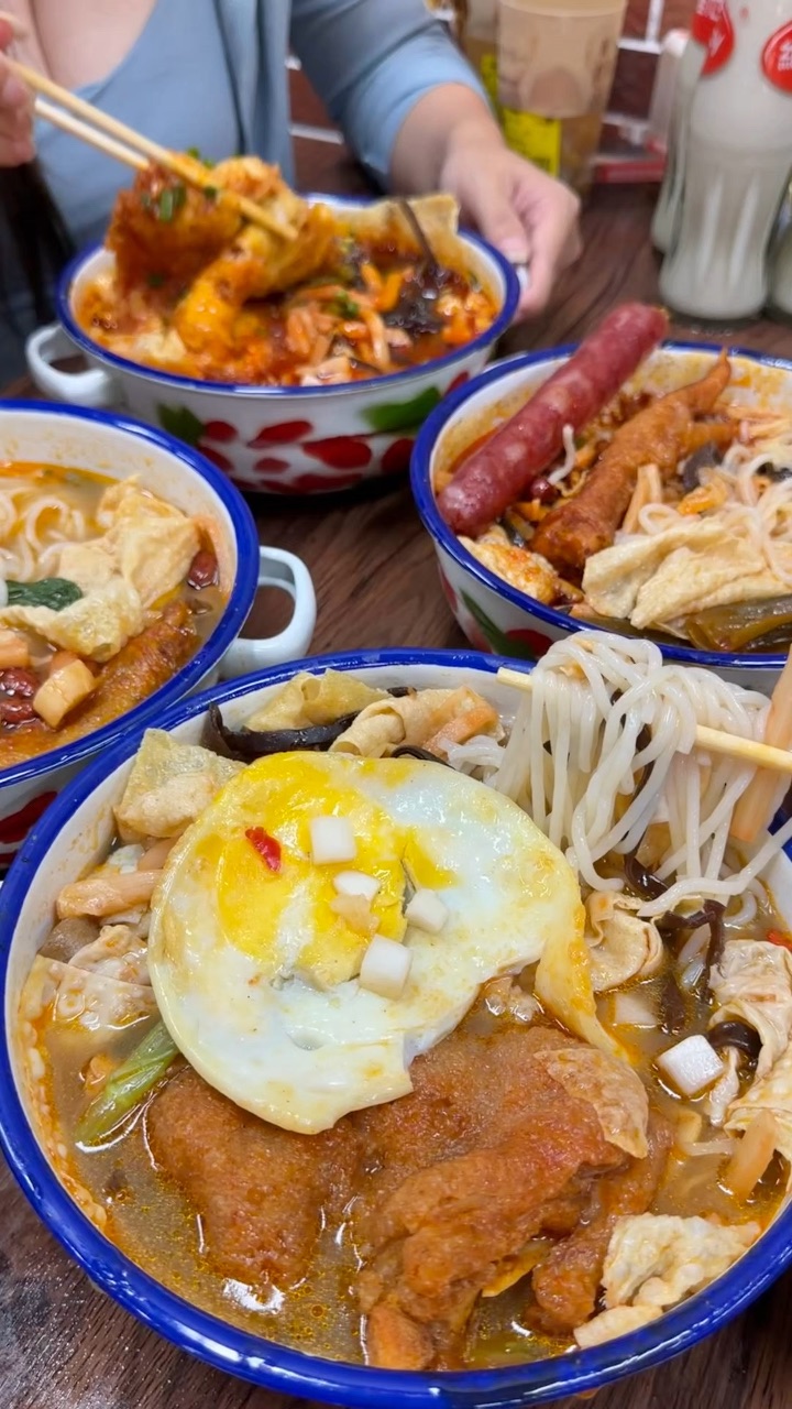米豆禾牛杂螺蛳粉（石龙旗舰店）
