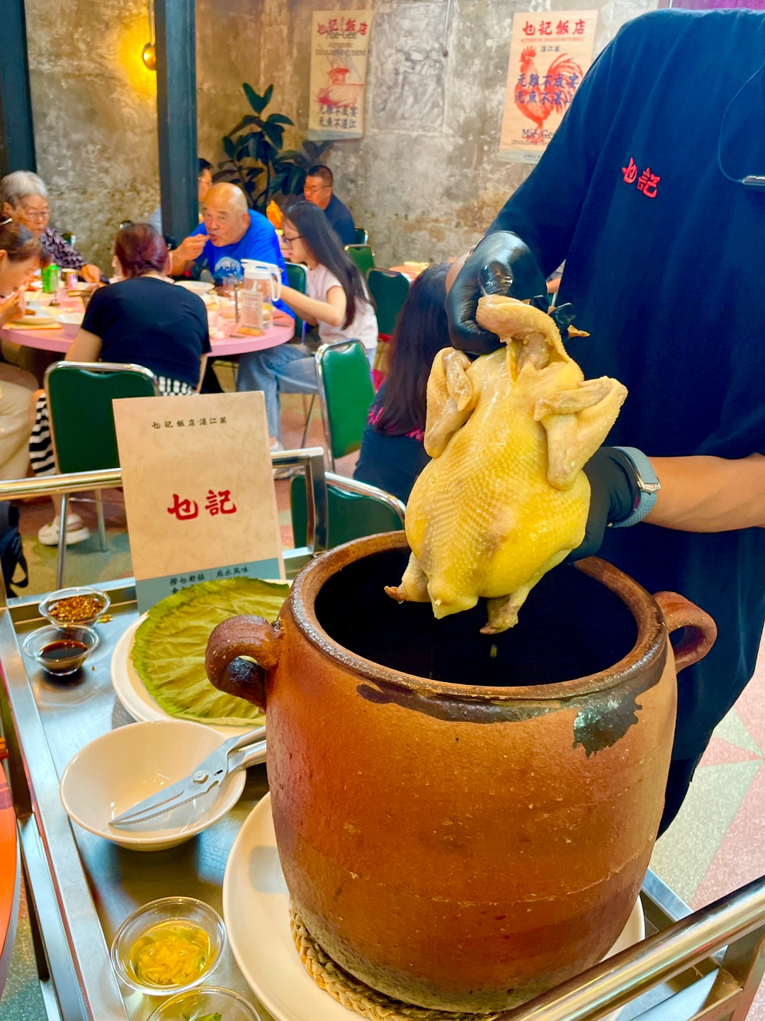 人从众😭朝阳北路新晋排队王！等一小时都要吃 🌿京城少见正