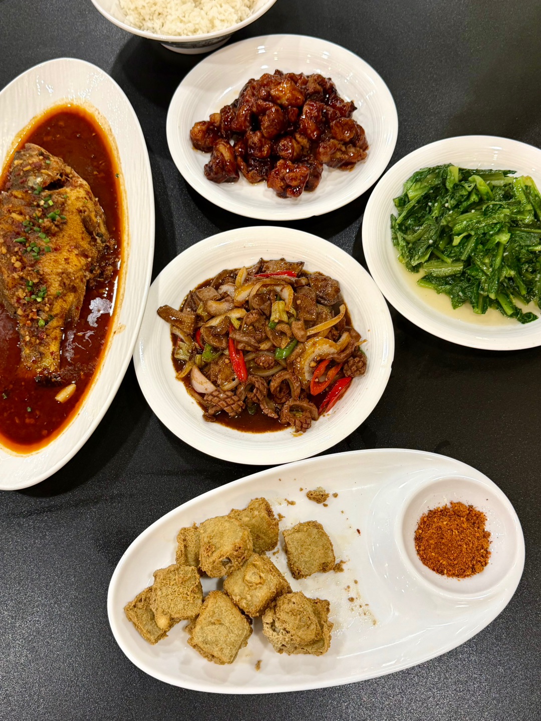 杭州越不起眼的小店越好吃🥢