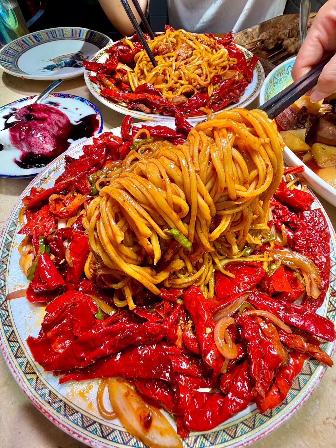新疆驻京办😭的确是北京最好吃的！七刷了～  🍜开了几十年
