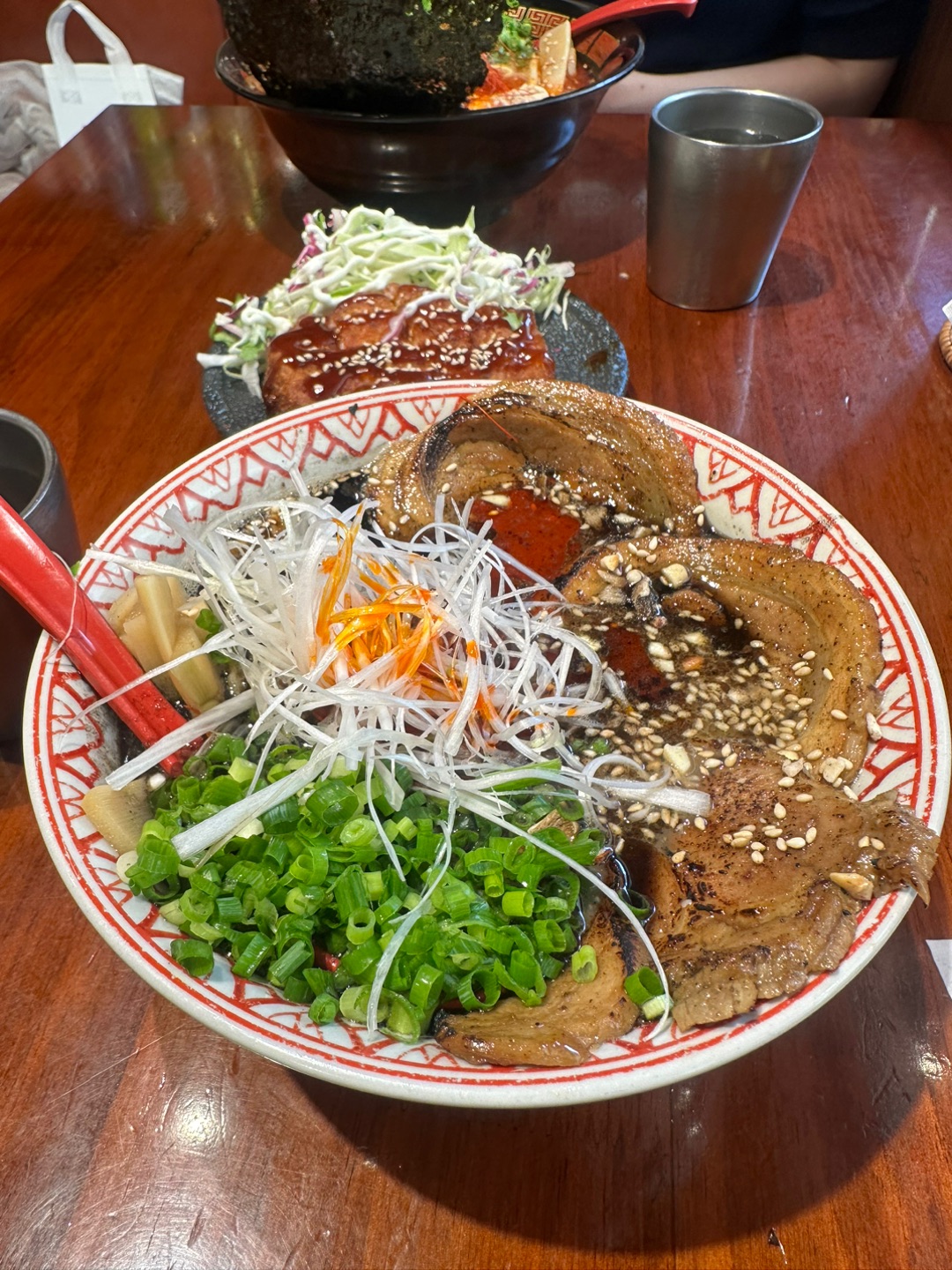 日式拉面，下雨天适配度满分💯
