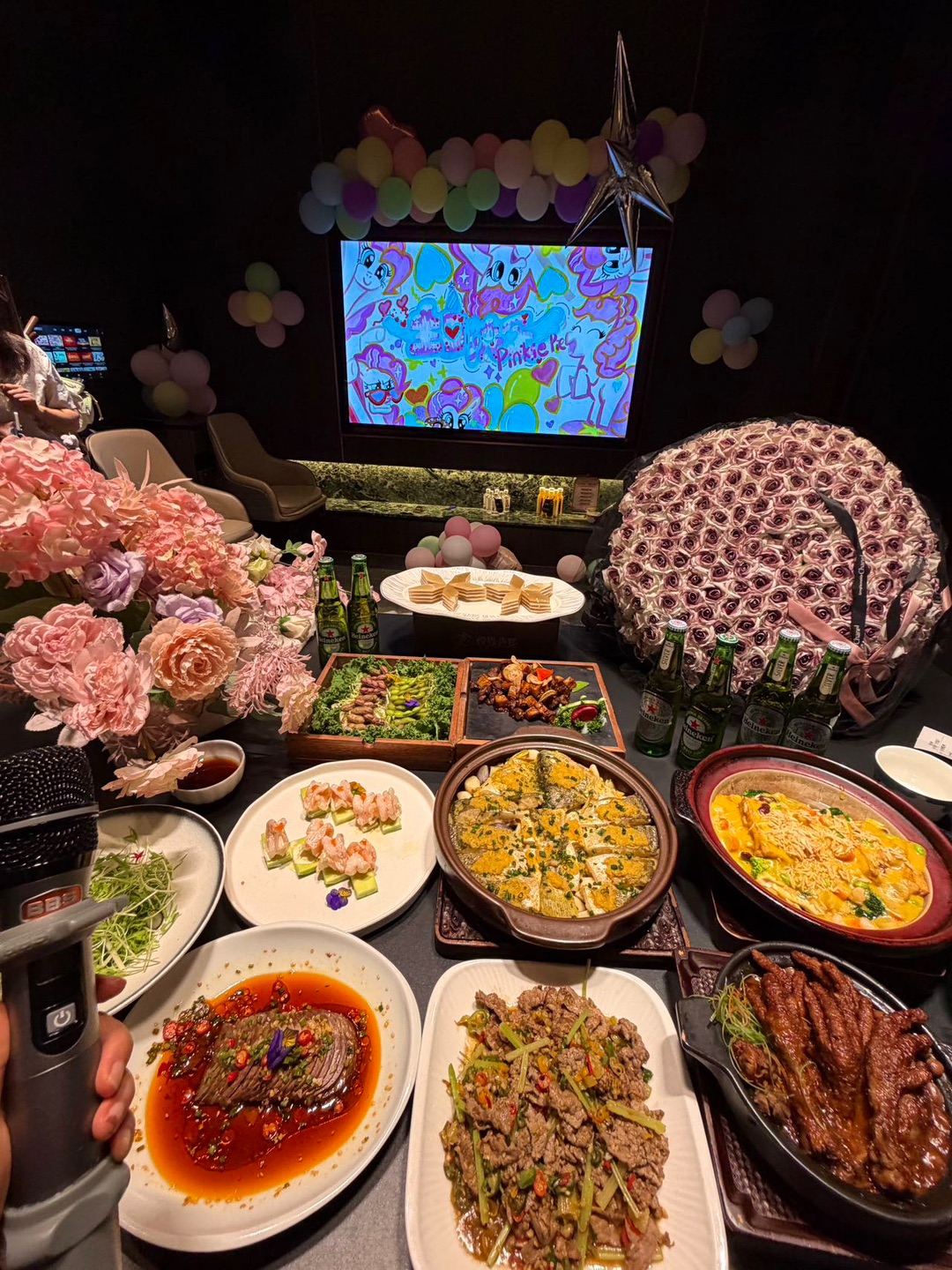 北京人真的很会花小钱装大杯的约会新标地！ 🎤北京过生日最有