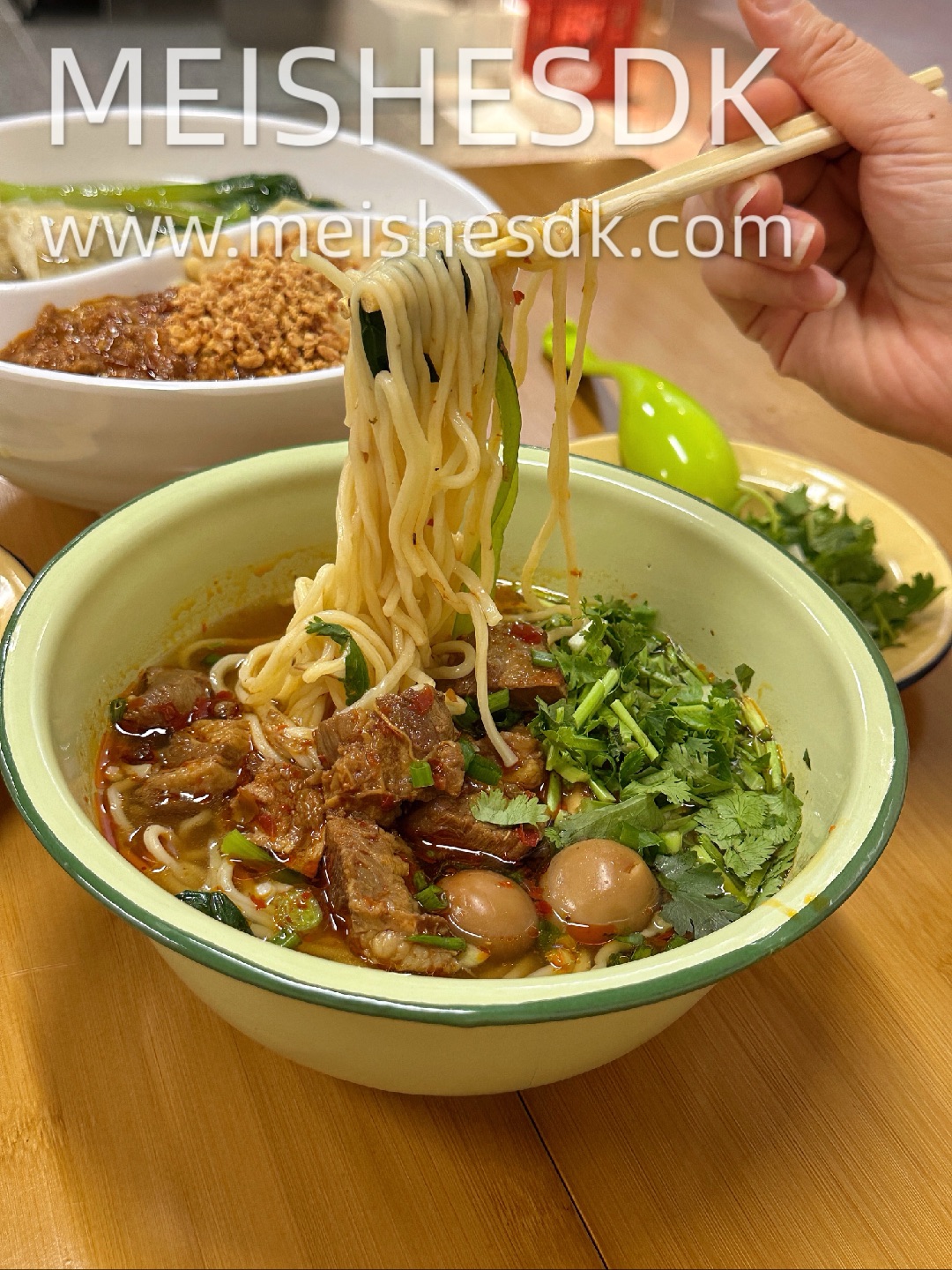 石龙裕兴路吃到的美味小店｜双拼鸳鸯面🍜