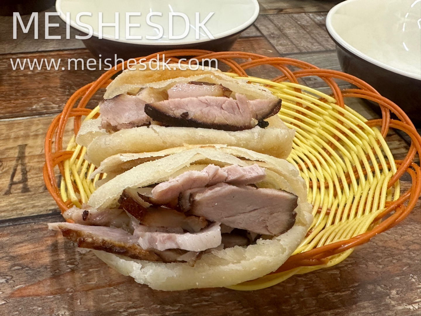对夹配羊汤，美滋滋