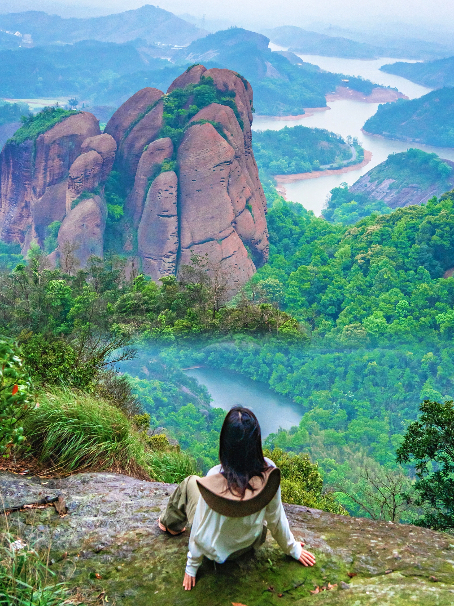 毕业旅行不要只知道三清山拉，这里绝美人少