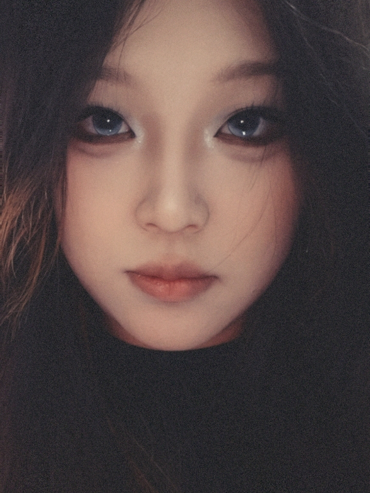 阴湿女鬼👻