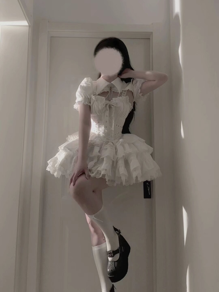 太好了，是白色哥特款！！！契约十字真嘟是太好看啦，米米嘟 #Lolita #lolita原创设计 #吃我一波lolita安利