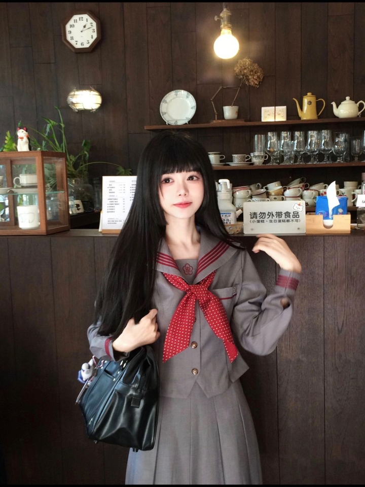 就这个校供感拉满了好嘛！！！红色款真的好智的感觉哇，绝绝子心动 #jk#jk制服#梗豆物语
