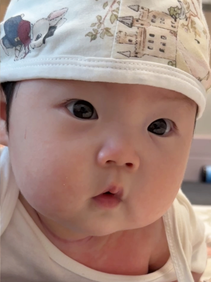 很幸运中了基因彩票，生了隐藏款宝宝