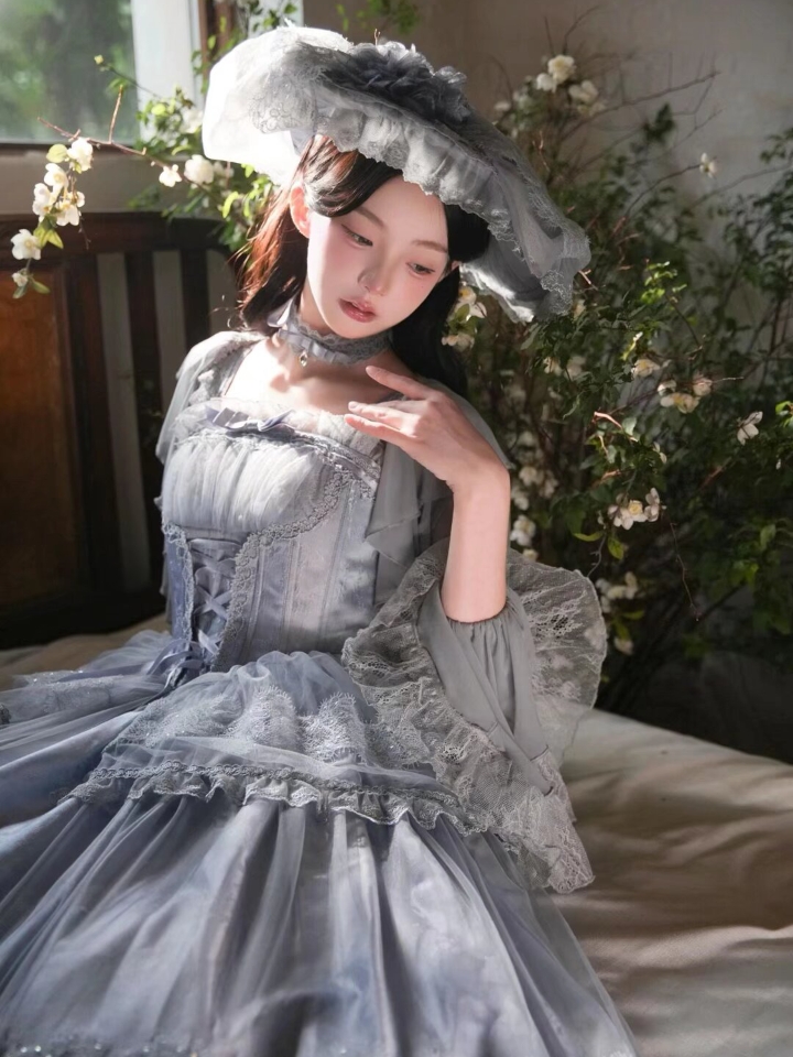 好好好，这次有新出cla系是吧，也是有点东西啊，真的好好看的嘞！！！ #lo#lo安利#lolita#梦孚子lolita原创设计
