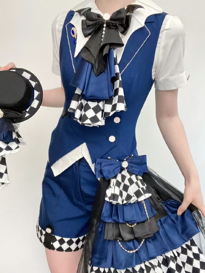 细瞅还是很喜欢，钱包钱包这次真的要对不起你了！#王子装#小众穿搭#小众设计