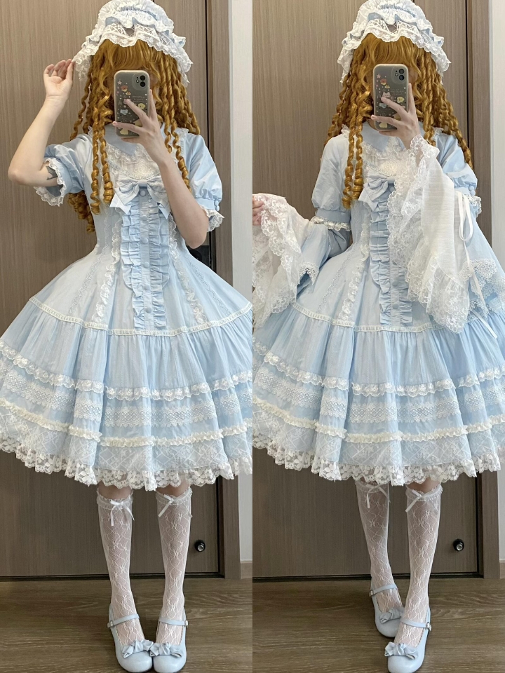 棉布的裙子真的是非常古早的感觉了，加上黄色卷发，可以和自己的娃娃搭配成亲子装了#镜中爱丽丝 #lolita #lo裙安利 #洛丽塔lolita #lo裙