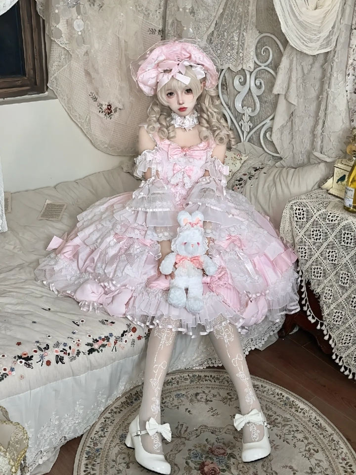 往那一站好像个洋娃娃啊，梦孚子家的周年款真的doll感满满呀