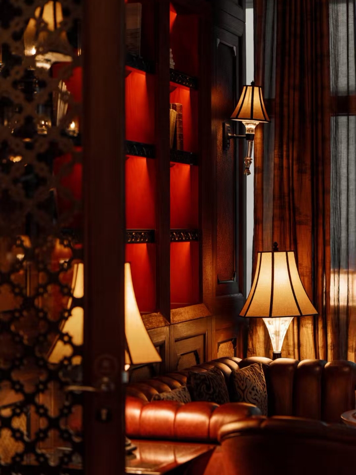 今晚的南京丨是适合慢慢晃神的