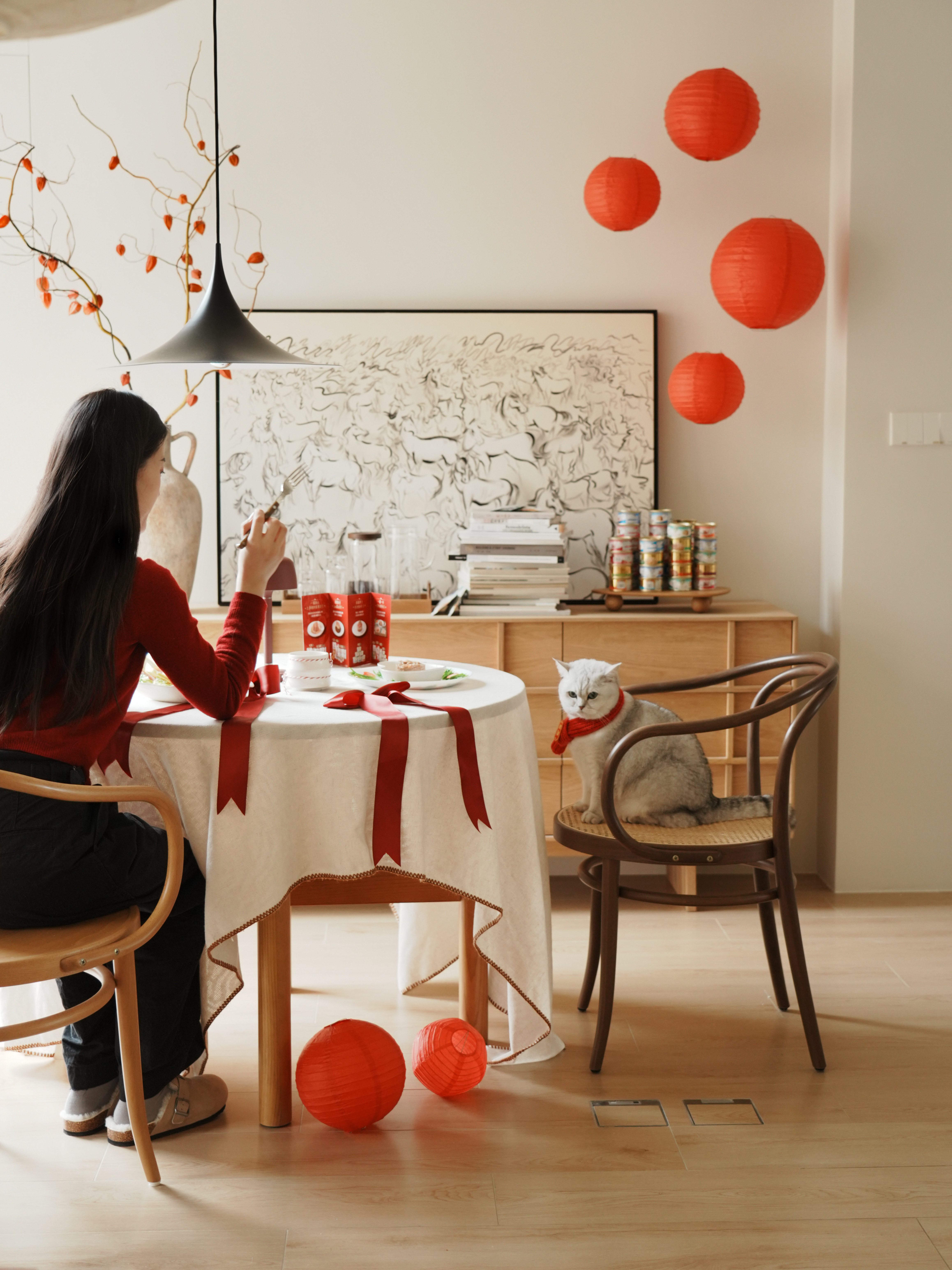 把年夜饭的仪式感，给小猫也分一份