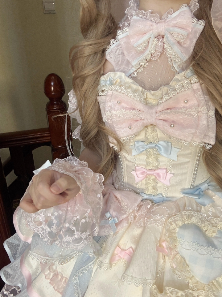 太好了是小甜裙啊，这个马卡龙配色一下就甜进了心巴呀