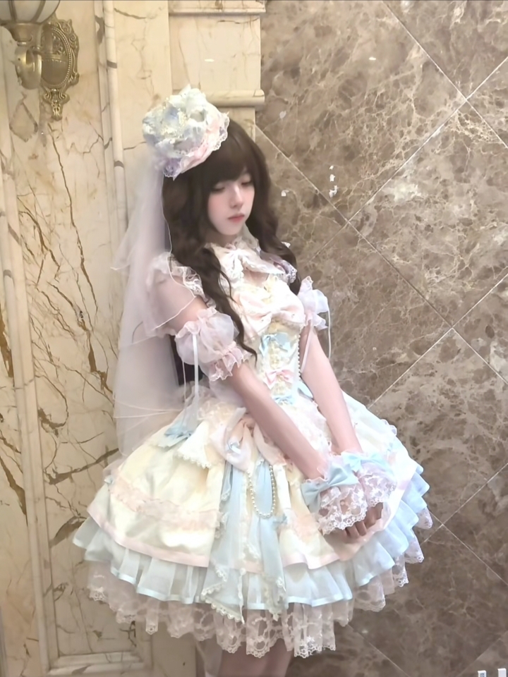 马卡龙甜心也太适合生日时穿了吧，真的超级出片啊