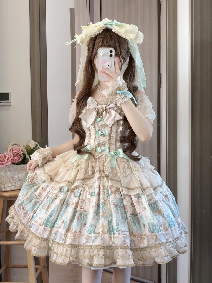 我可太喜欢香水宝石的柄图啦，加上dress新型也太优雅了吧