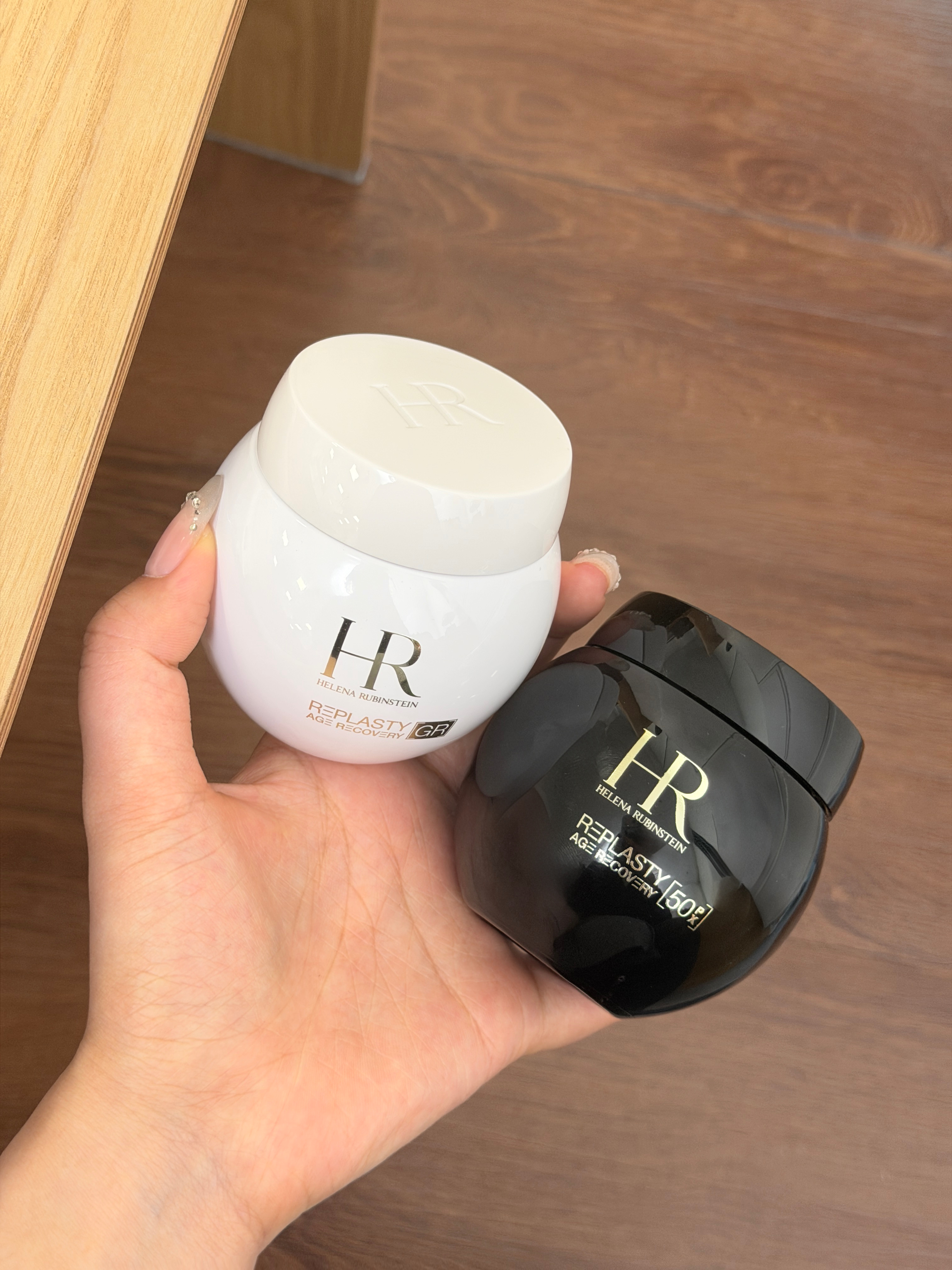 太牛了！这对面霜撑起了我的面部轮廓