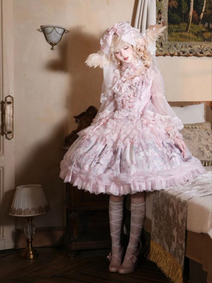 这条真的超级出片的一条，梦孚子快点踩缝纫机啊，这条真的性价比超高的好嘛 #lo#lolita #lo安利