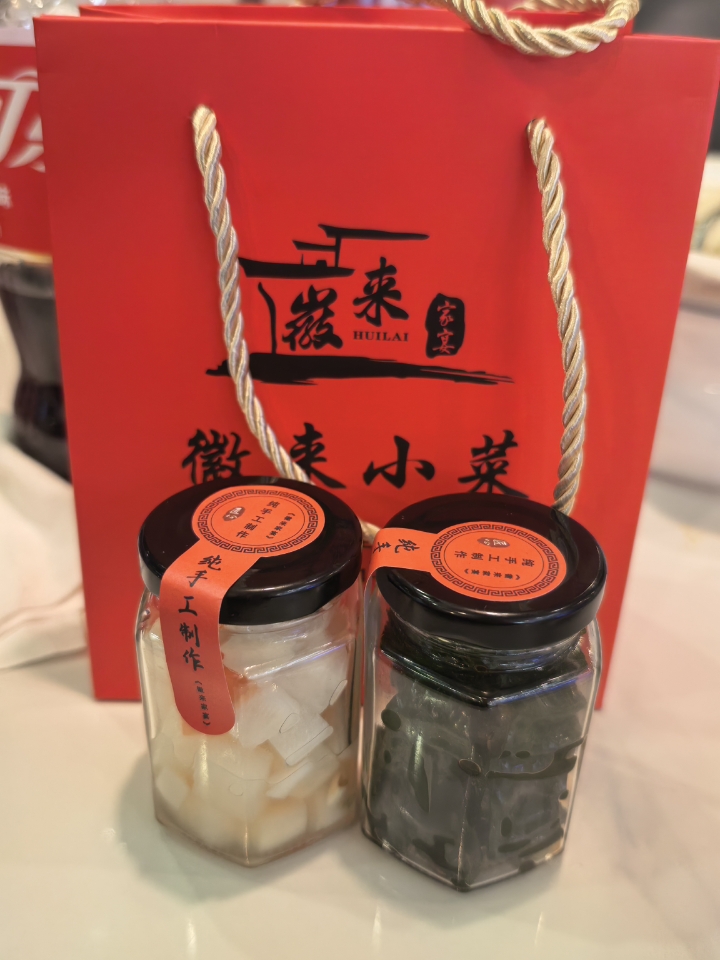 啊啊啊！蒜爆鱼也太好吃啦！